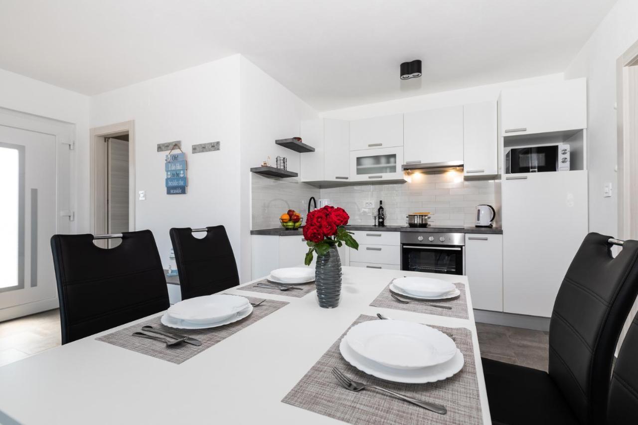 Apartman Bura Punat Buitenkant foto